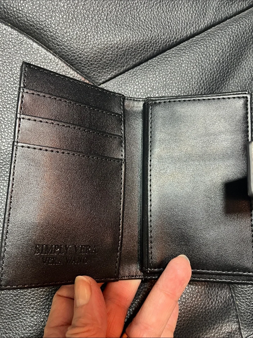 NEW Gray Snakeskin-Pattern Card Holder Wallet- Simply Vera Vera Wang, RFID
